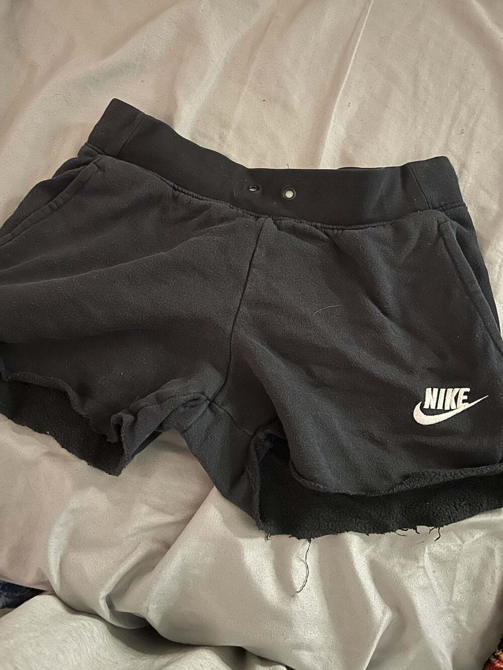 Nike Girls' Sportswear Fleece Raw Hem Shorts Black